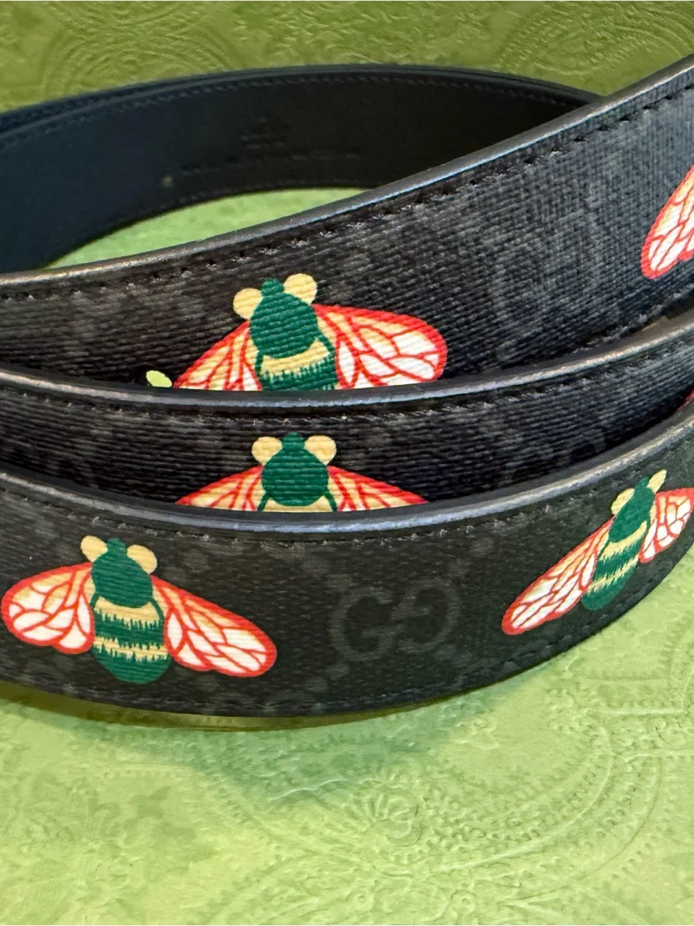 Gucci Black Bee Embroidered Canvas Belt with Silver Double G Buckle 44 110